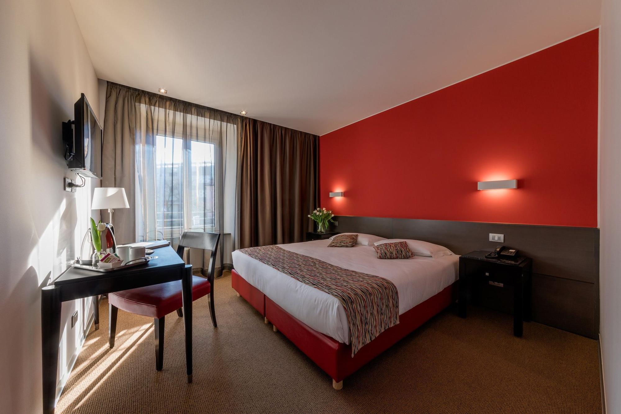 Hotel Valeria วิลลาโอปิชีนา ภายนอก รูปภาพ