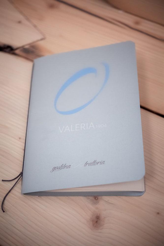 Hotel Valeria วิลลาโอปิชีนา ภายนอก รูปภาพ