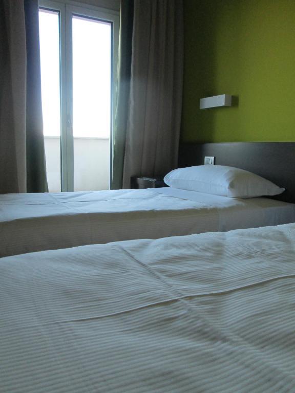 Hotel Valeria วิลลาโอปิชีนา ห้อง รูปภาพ
