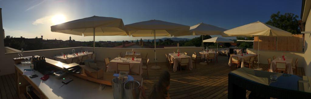 Hotel Valeria วิลลาโอปิชีนา ภายนอก รูปภาพ